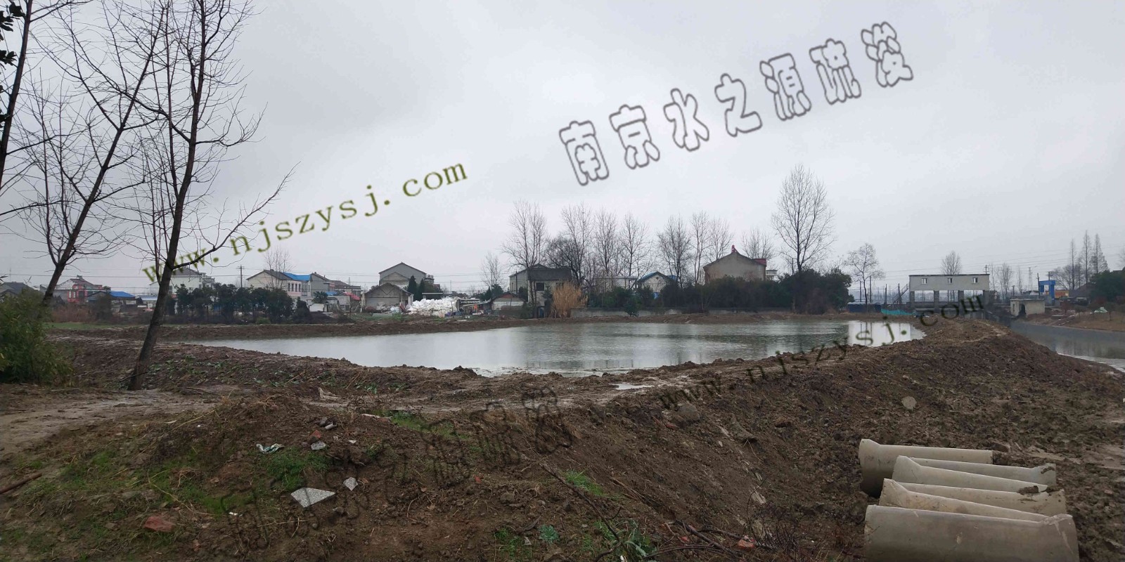 泥浆池已集满11.jpg 泥浆池已集满11.jpg